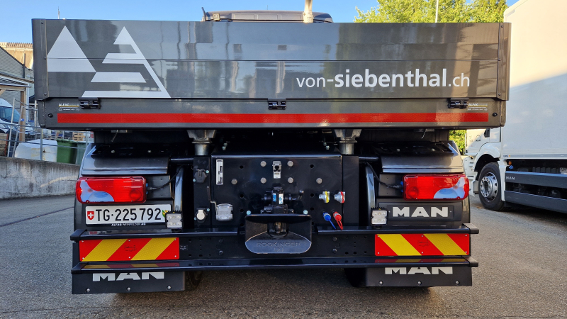 MAN TGS Schlepper