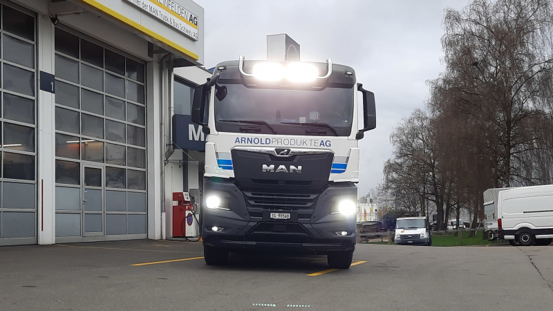 MAN TGX 6x2 Milchtransport